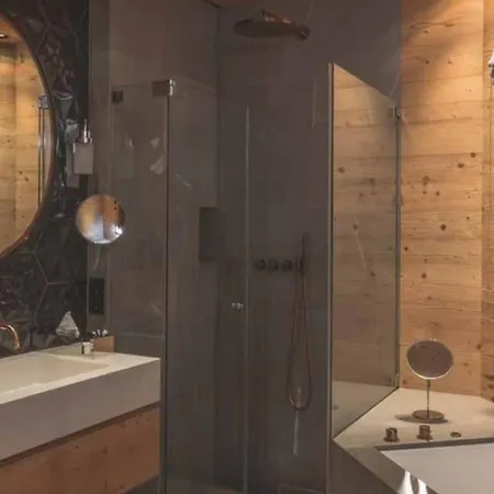 8br Beautiful Chalet In Kitzbuehel Villa