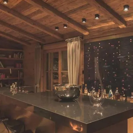 8br Beautiful Chalet In Kitzbuehel